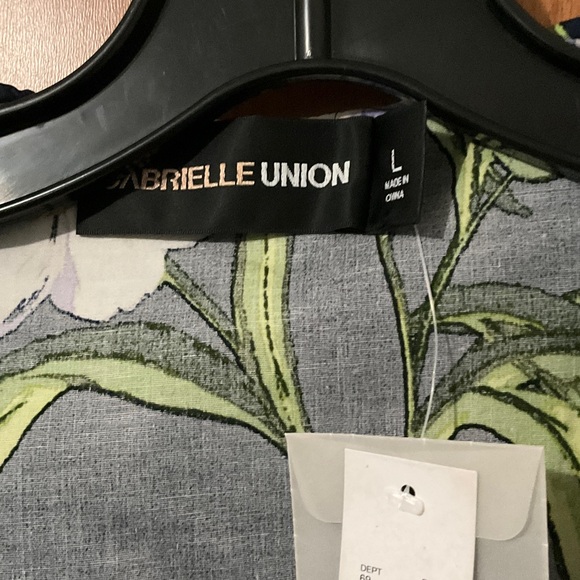 Navy Floral Ruffle Blouse - Picture 3 of 4